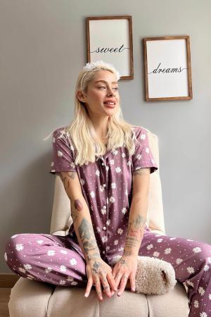 Women's patterned pajamas