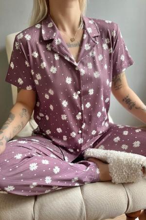 Women's patterned pajamas