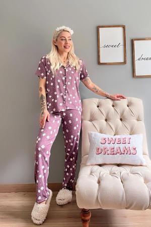 Women's patterned pajamas