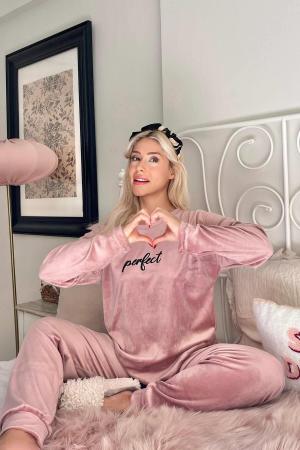 Women's velvet pajama set