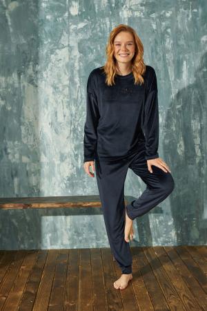 Winter Velvet Women's Pajama Set