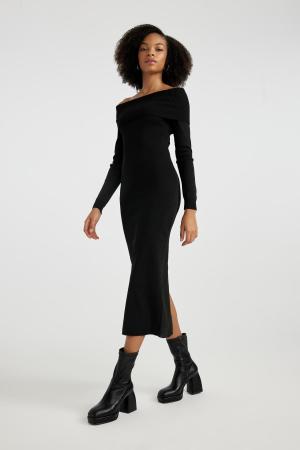 Slim Fit Open Shoulder Long Sleeve Dress