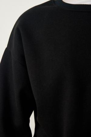 Women's Black Raised Basic Sweatshirt