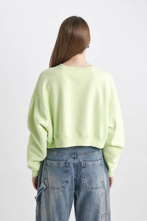 Coool Crop Basic Sweatshirt