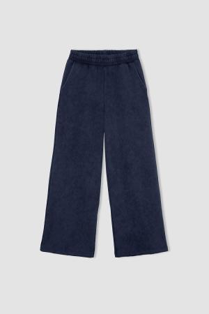 Wide Leg Trousers