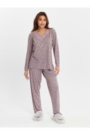 Pink women's pajamas