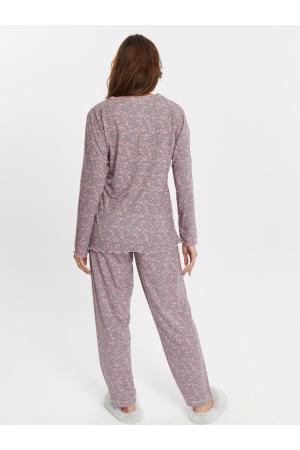 Pink women's pajamas