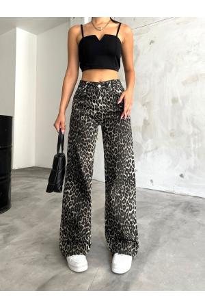 Leopard pattern lycra pants