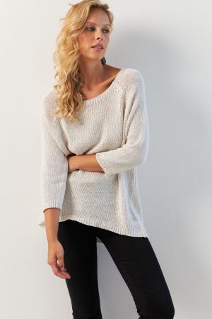 Women's White Back Drop Knit Blouse