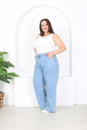 WOMEN'S PLUS SIZE BLUE JEANS