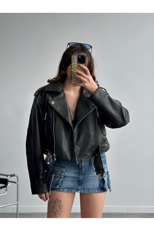 Oversized leather jacket with belt