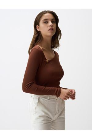 Brown collared blouse