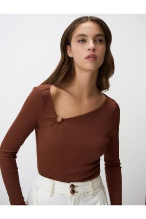 Brown collared blouse