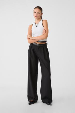 Belted and wide-leg fabric trousers