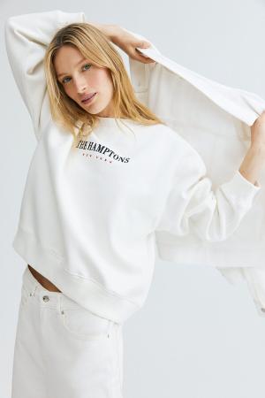 Sweatshirt with Details