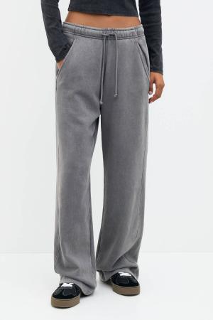 sweatpants