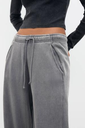 sweatpants