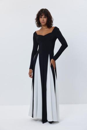 Sweetheart Neckline Block Color Black Long Dress